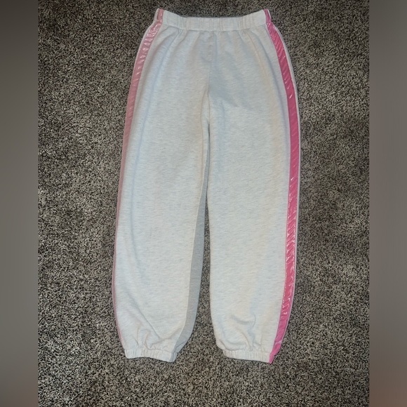 Girls Sweatpants - Picture 2 of 3